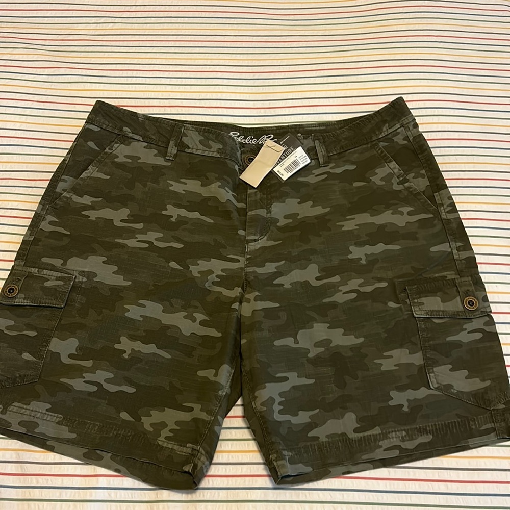 Eddie Bauer Camo cargo shorts